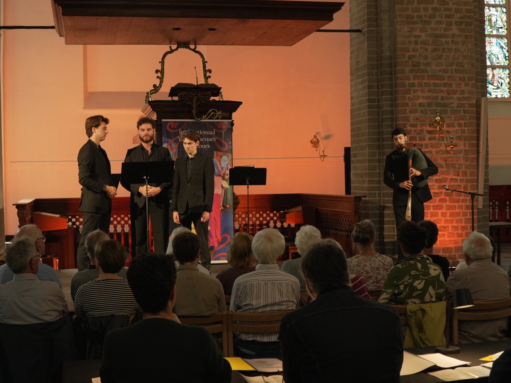 Pulse Ensemble in concert at the Utrecht Early Music Festival, with the audience in the foreground
