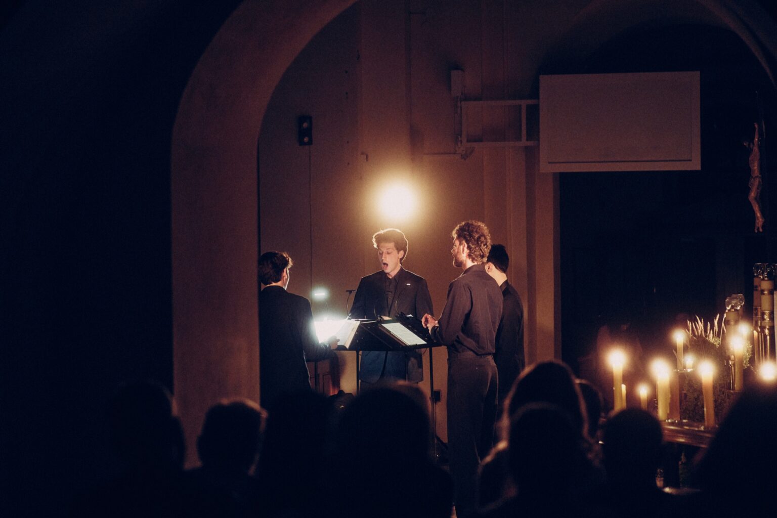 Pulse Ensemble by candlelight in Jarosław