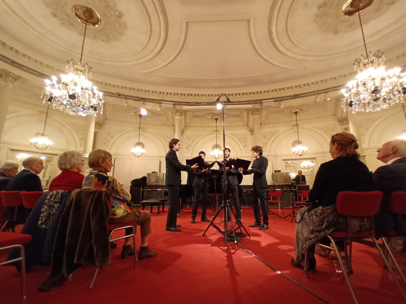 Pulse Ensemble in the Spiegelzaal of the Concertgebouw